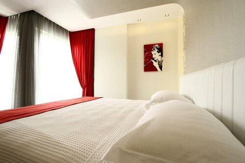 Гостиница Atik Hotel в Унье