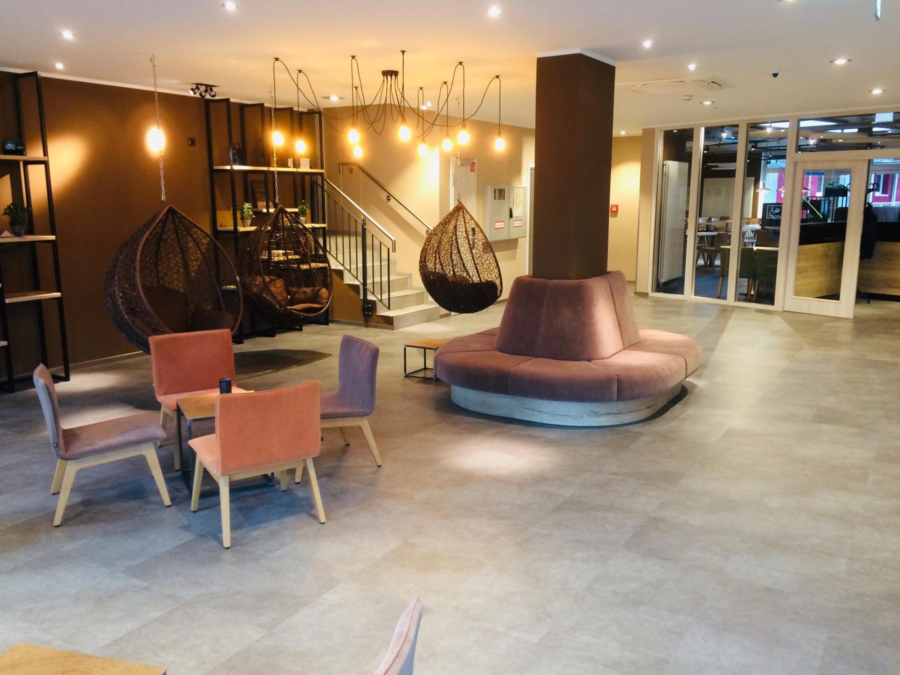 Фото Adesso Hotel Göttingen