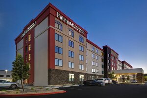 Гостиница Fairfield Inn & Suites by Marriott Las Vegas Airport South в Хендерсоне