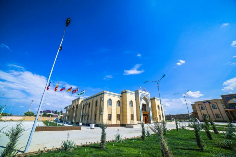 Фото Erkin Palace