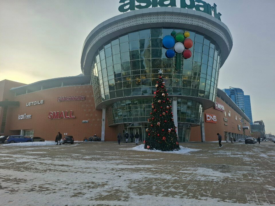 Shoe store Pattini, Astana, photo