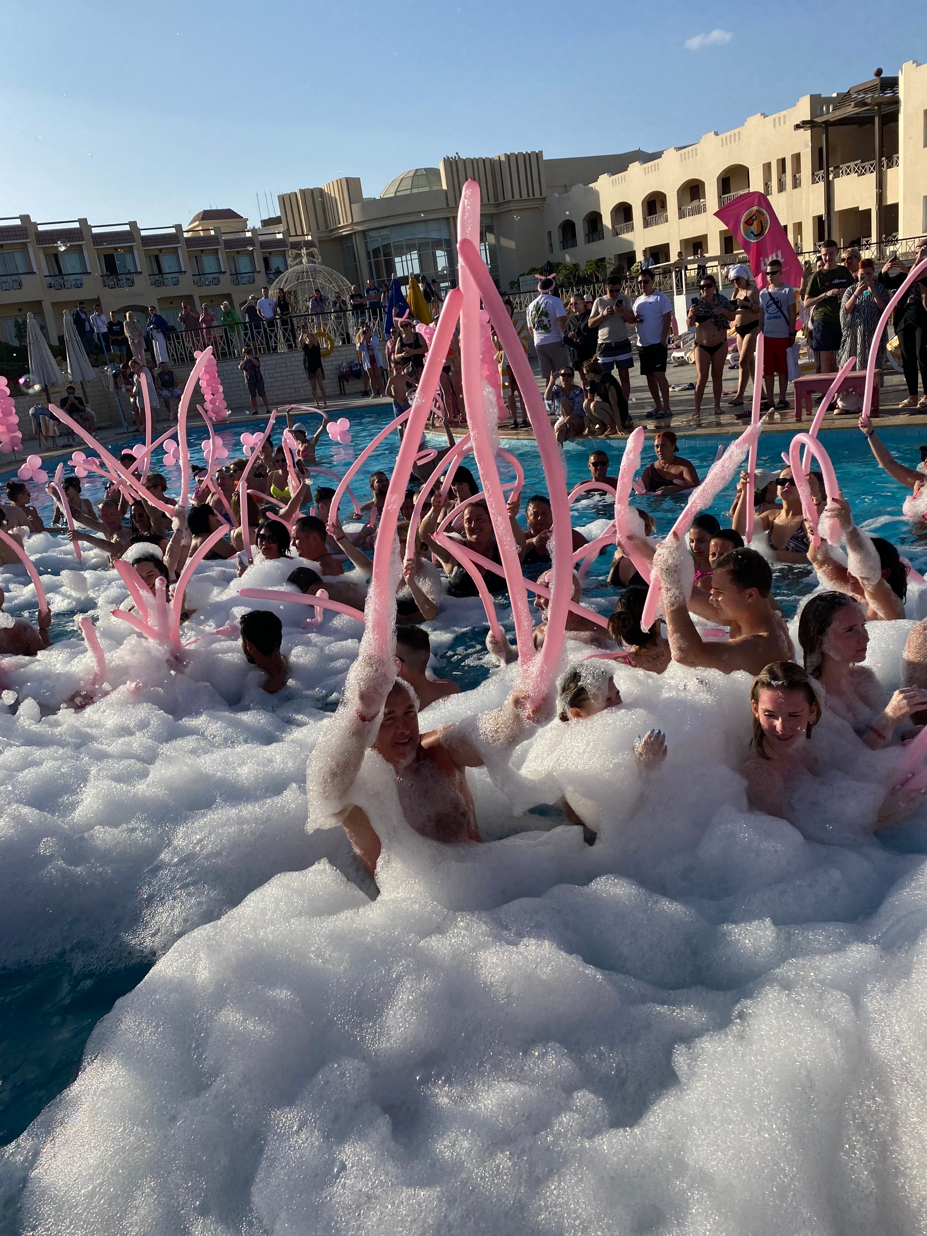 Фото Ivy Cyrene Island Aqua Park Resort