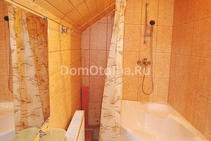 Villa na trope Dovbusha (vulytsia Svobody, 349/4), hotel