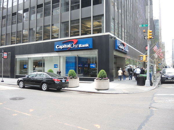 ATM Capital One Bank, New York, photo