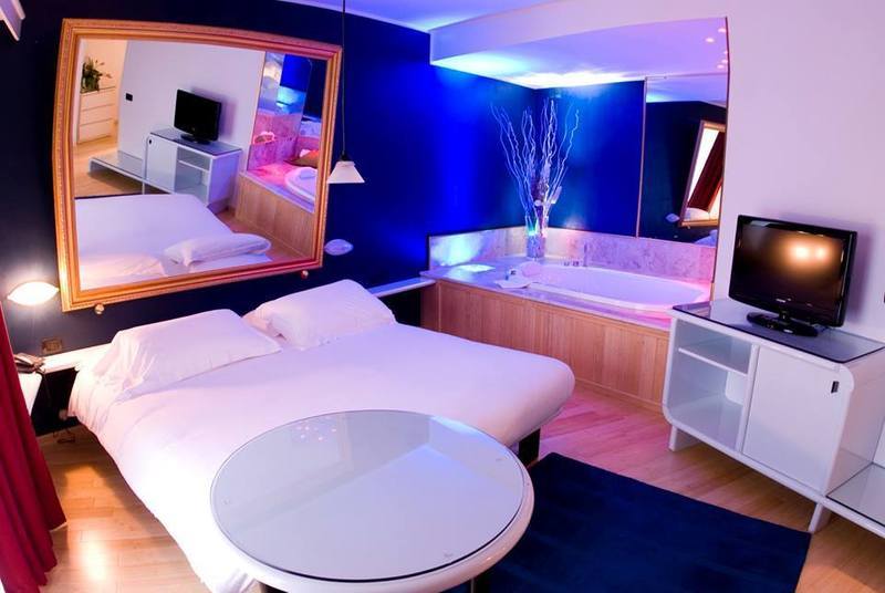 Фото Business Hotel