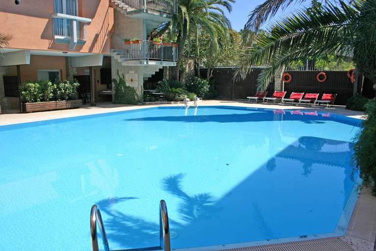 Фото отеля 3