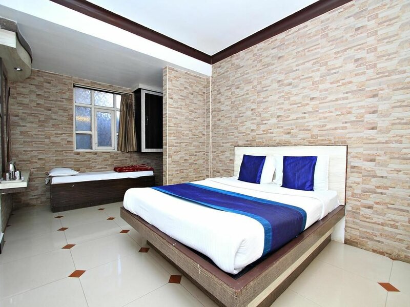 Гостиница Oyo 8736 Hotel Pratham International