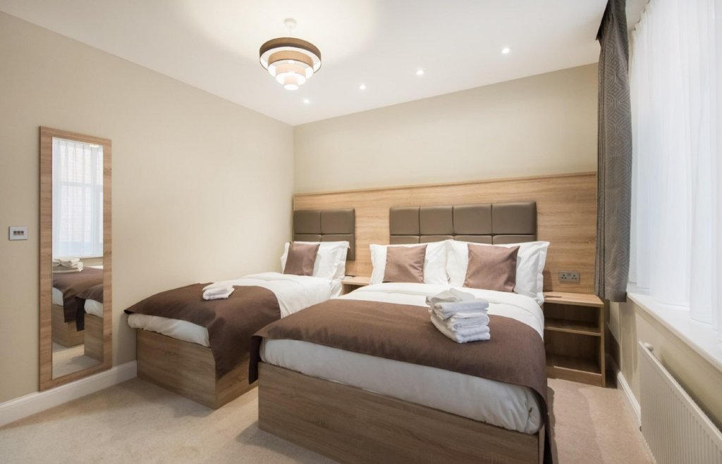 Фото Docklands Lodge London