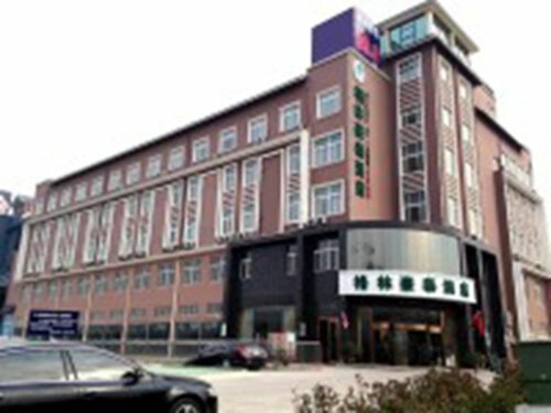 Гостиница GreenTree Inn Chuzhou Dingyuan County People's Square General Hospital Business Hotel