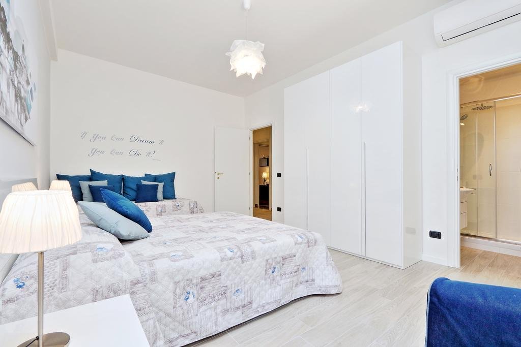 Фото The Number 44 Holiday Home