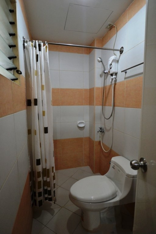 Фото Robe's Pension House