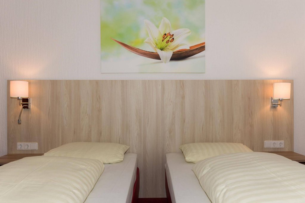 Фото City Hotel Meckenheim