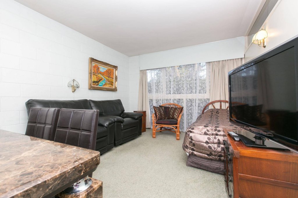 Фото Ranfurly Evergreen Motel