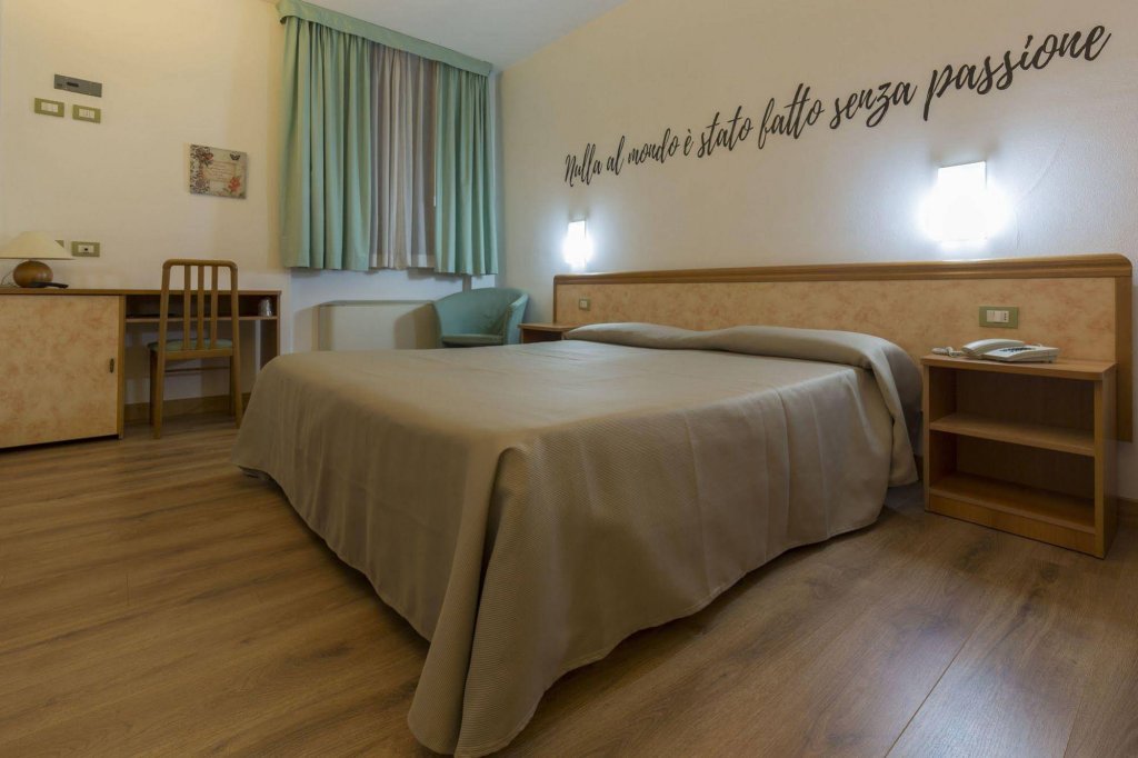 Фото Albergo Tre Ville