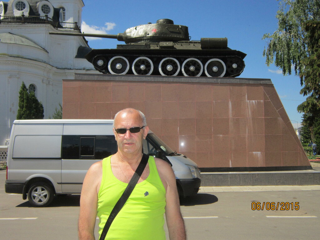 Monument to technology Танк Т-34, Pochep, photo