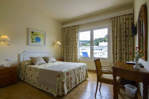Гостиница Hotel Florida в Тосса-де-Маре