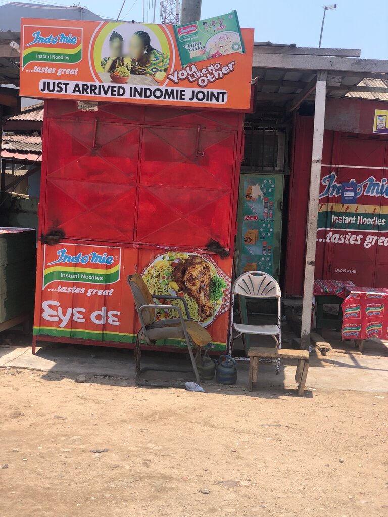 Fast food Just Arrived, Accra, photo