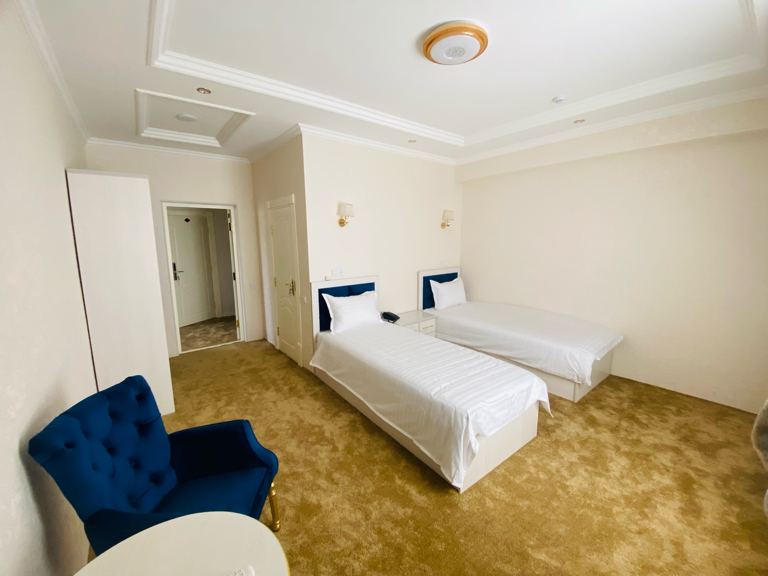 Фото Humo Plaza Hotel