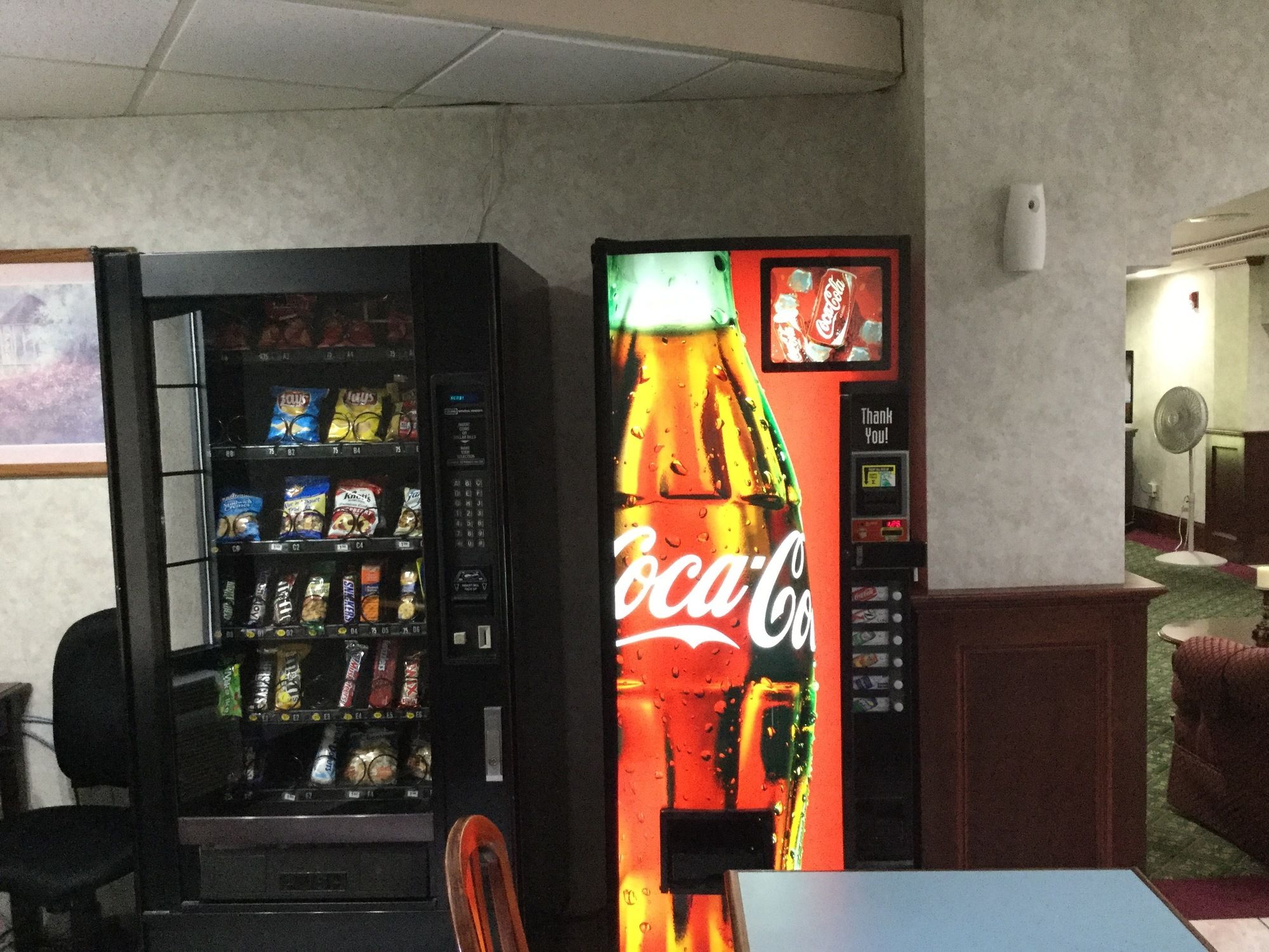 Фото Super 8 by Wyndham West Greenwich/Providence