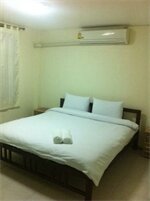 Фото Asoke Montri Hostel