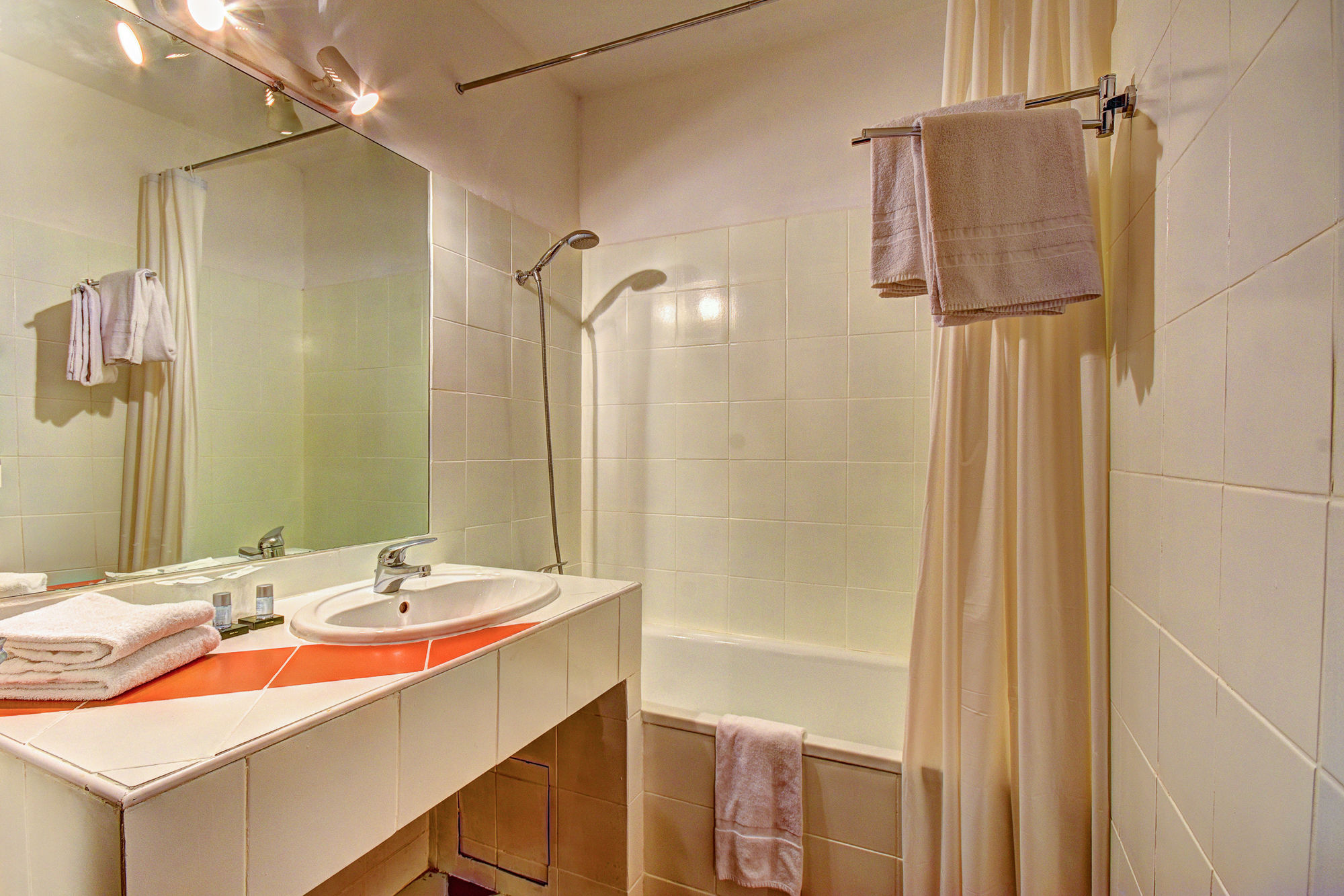 Фото Villa Claudia