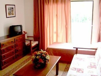 Фото Apartamentos Parque Cattleya