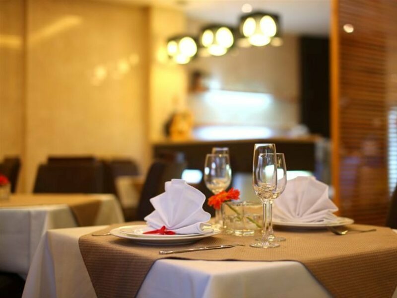 Фото Sanouva Saigon Hotel