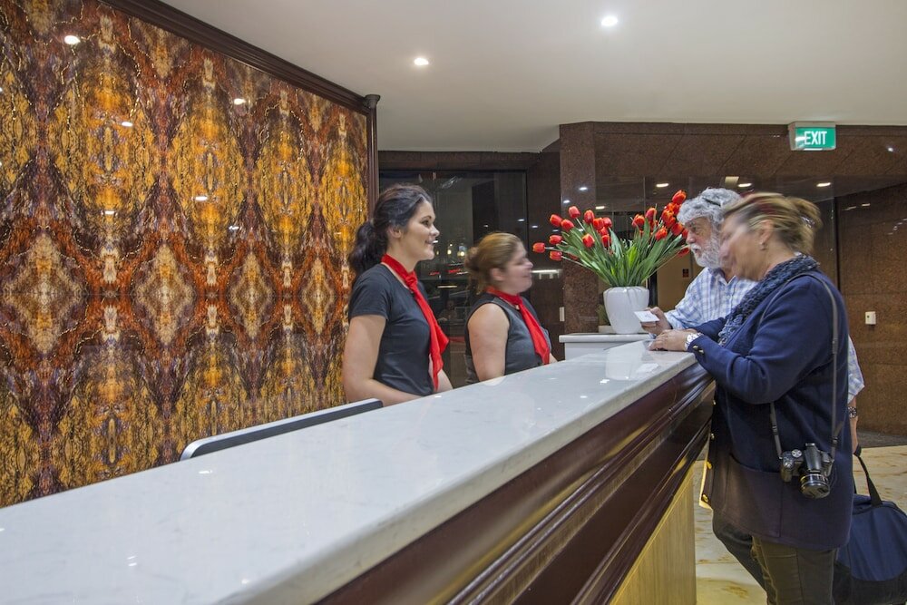 Фото Vr Queen Street - Hotel & Suites