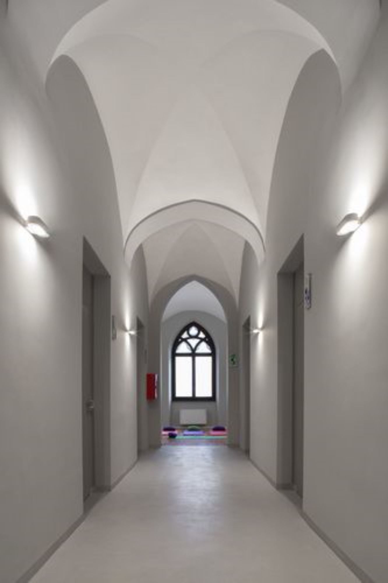 Фото Babila Hostel and Bistrot