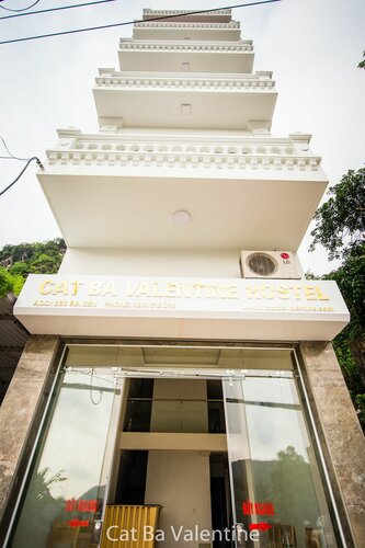 Cat Ba Valentine Hotel