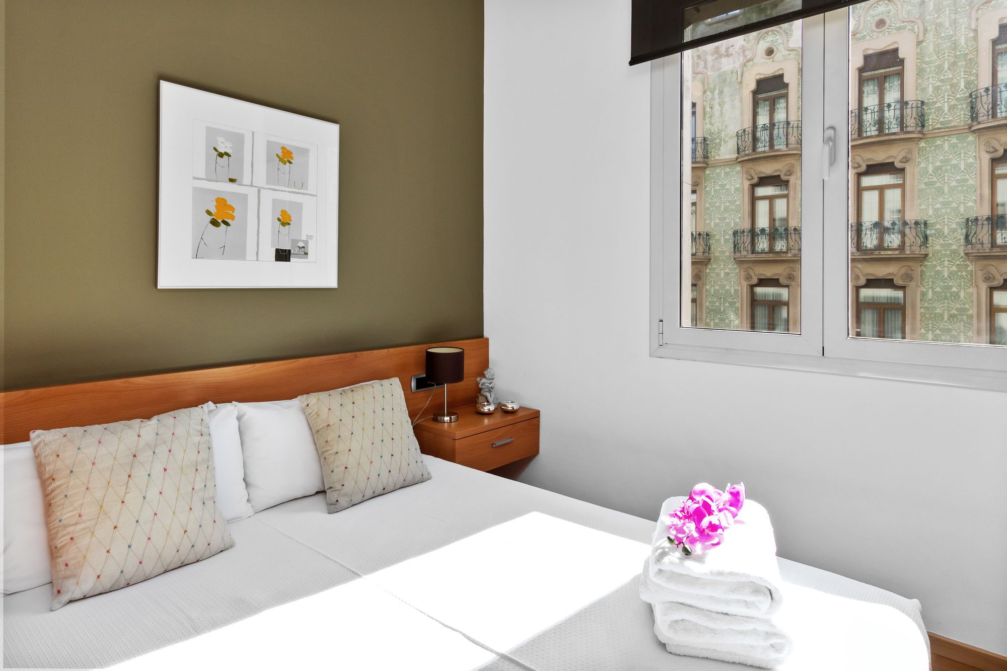 Фото Fisa Rentals Ramblas Apartments