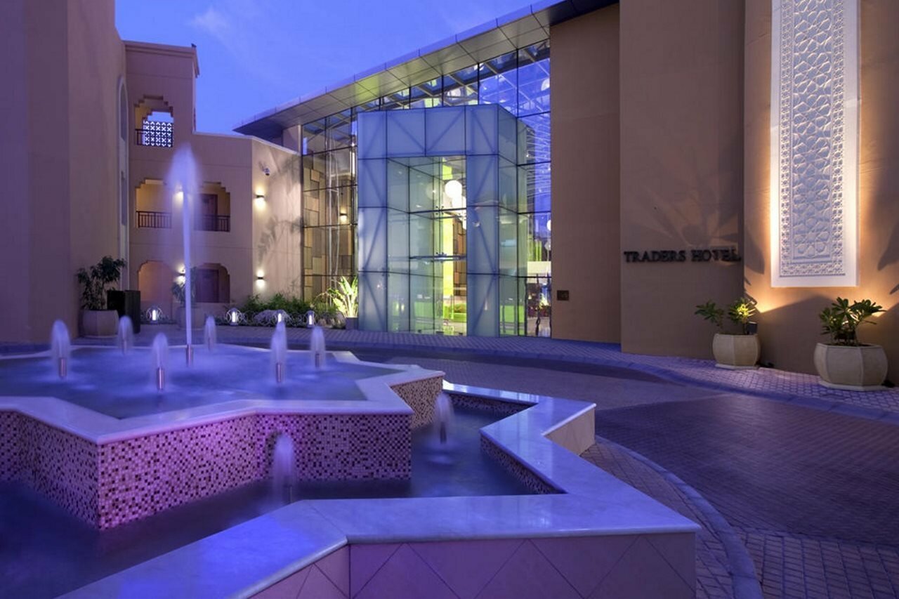 Фото Traders Hotel, Qaryat Al Beri, Abu Dhabi