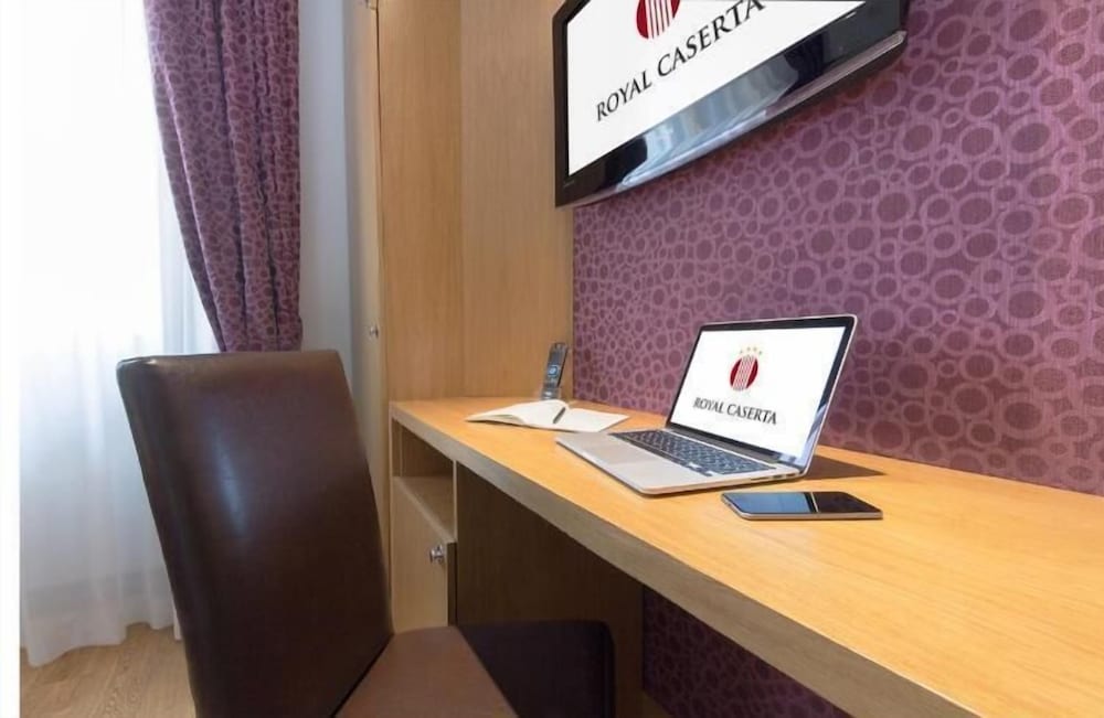 Фото Hotel Royal Caserta