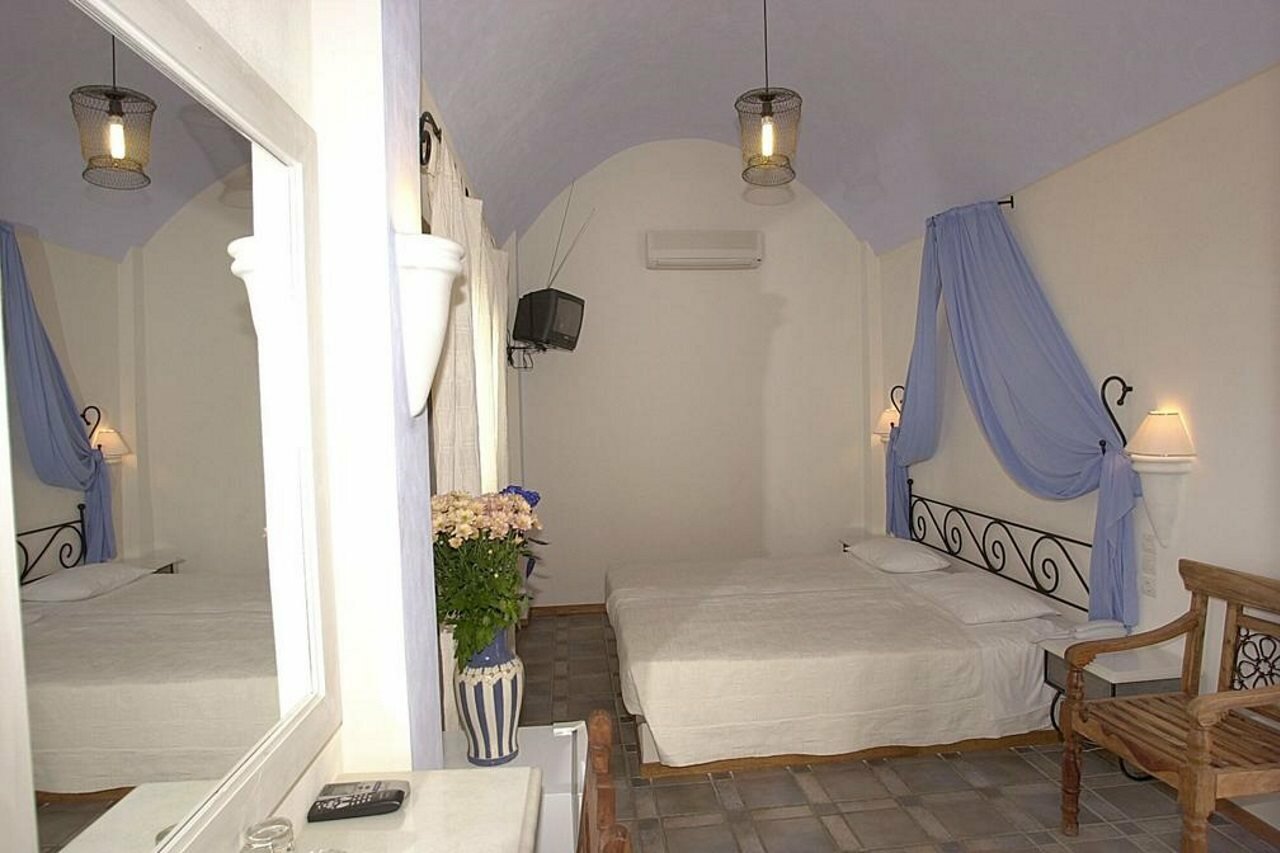 Фото Atlantis Beach Villa