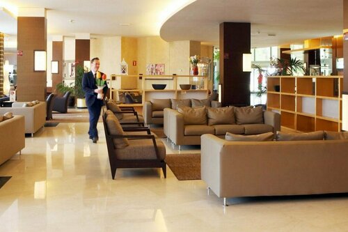 Внешний вид отеля Golden Bahía de Tossa & SPA в Тосса-де-Маре, фото 3