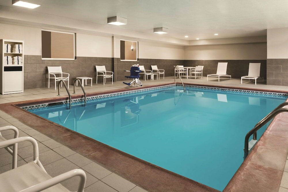 Фото Country Inn & Suites by Radisson, Indianapolis South, In