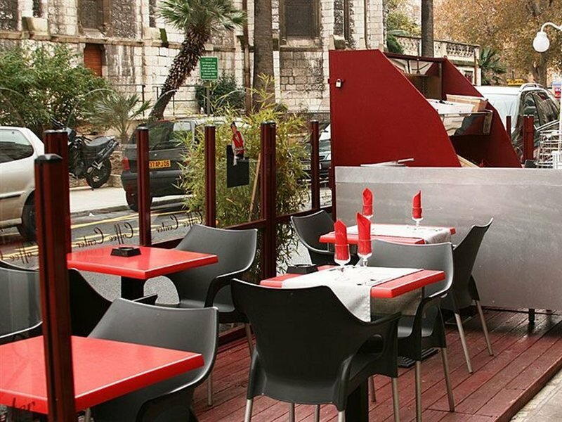 Фото Hotel Du Centre un hotel Ammi 