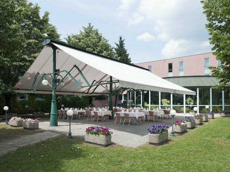 Фото Holiday Inn Budapest-Budaors, an Ihg Hotel