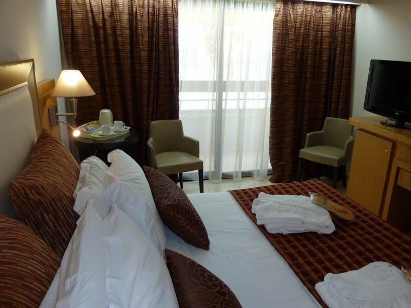 Фото Atlantica Golden Beach -Adults Only