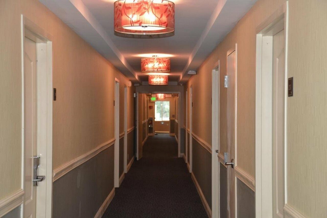 Фото AAshram Hotel by Niagara River