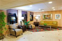 Фото Holiday Inn Express Fairfax - Arlington Boulevard, an Ihg Hotel