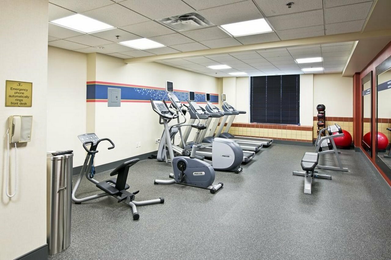 Фото Hampton Inn by Hilton Ottawa