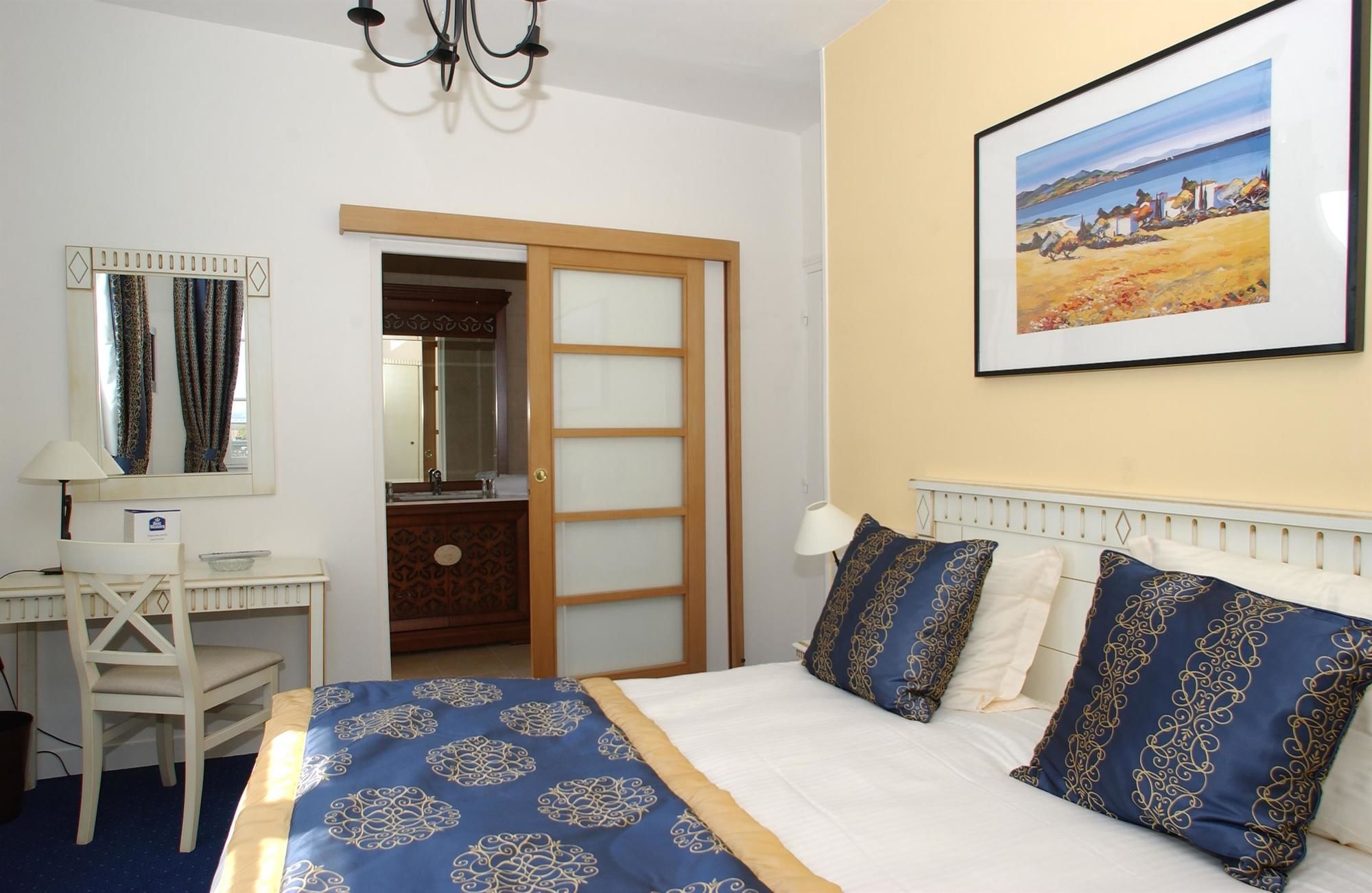 Фото Best Western Le Cheval Blanc