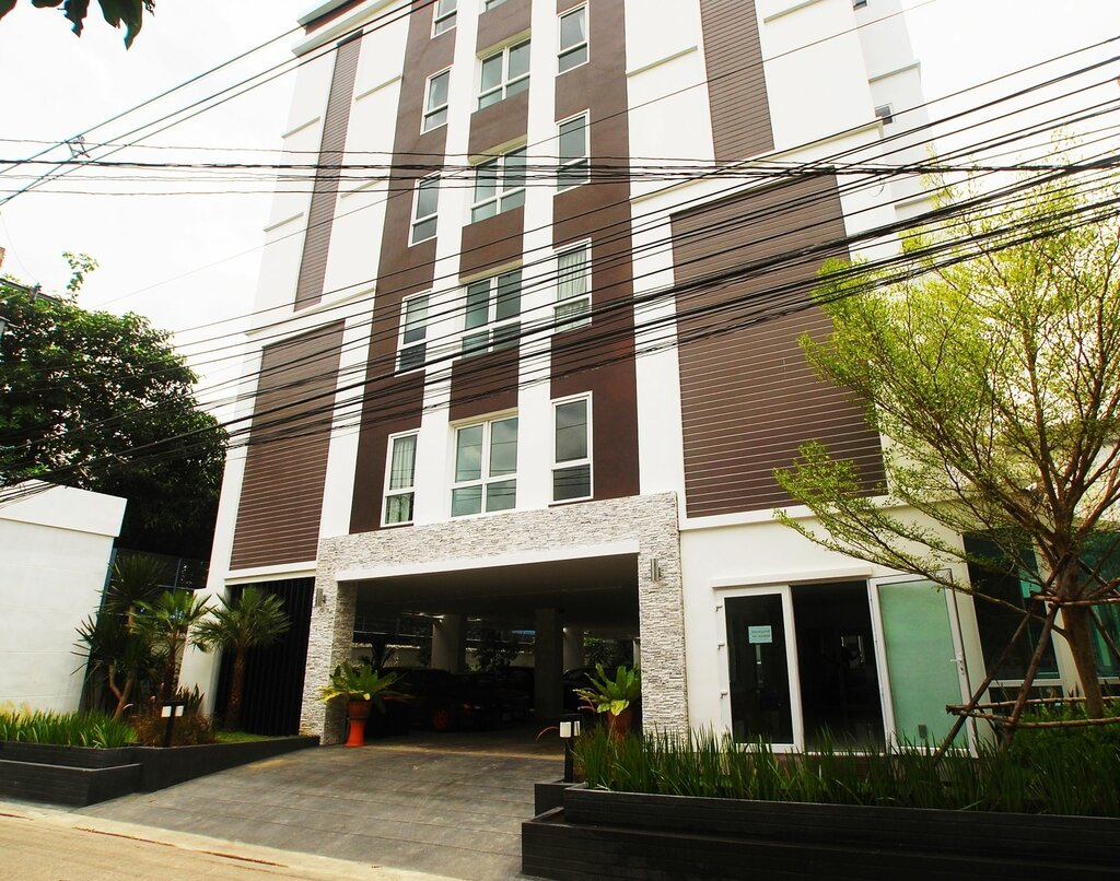 Apartments Riski Residence, Bangkok, photo