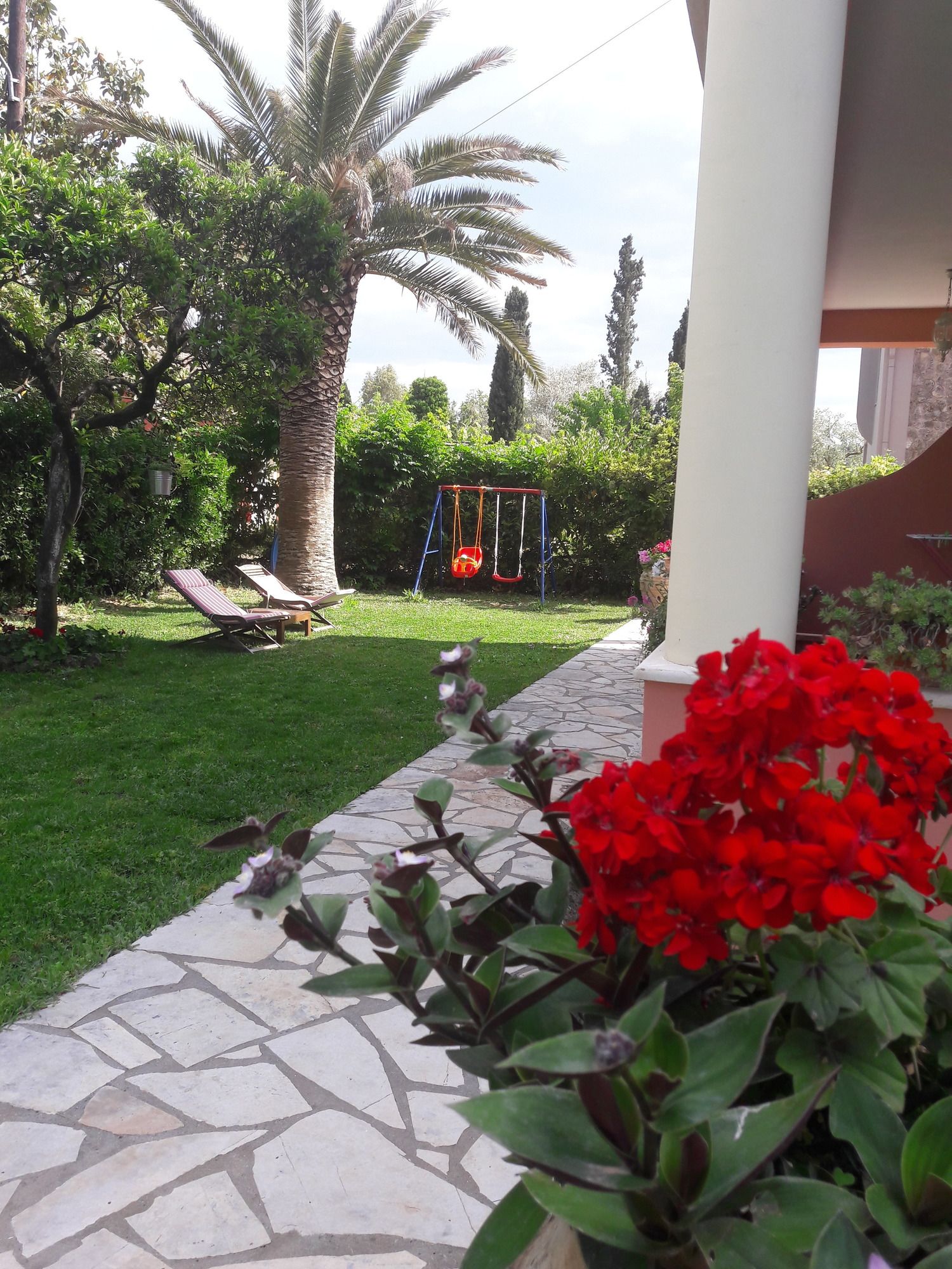 Фото Kaloudis Apartments & Studios