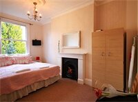 Фото Primrose Guest House