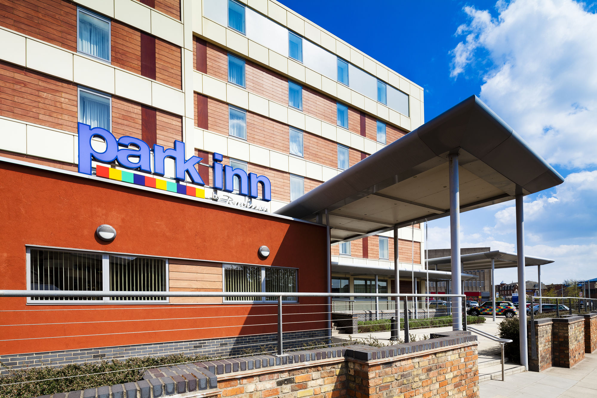 Фото Park Inn by Radisson Peterborough