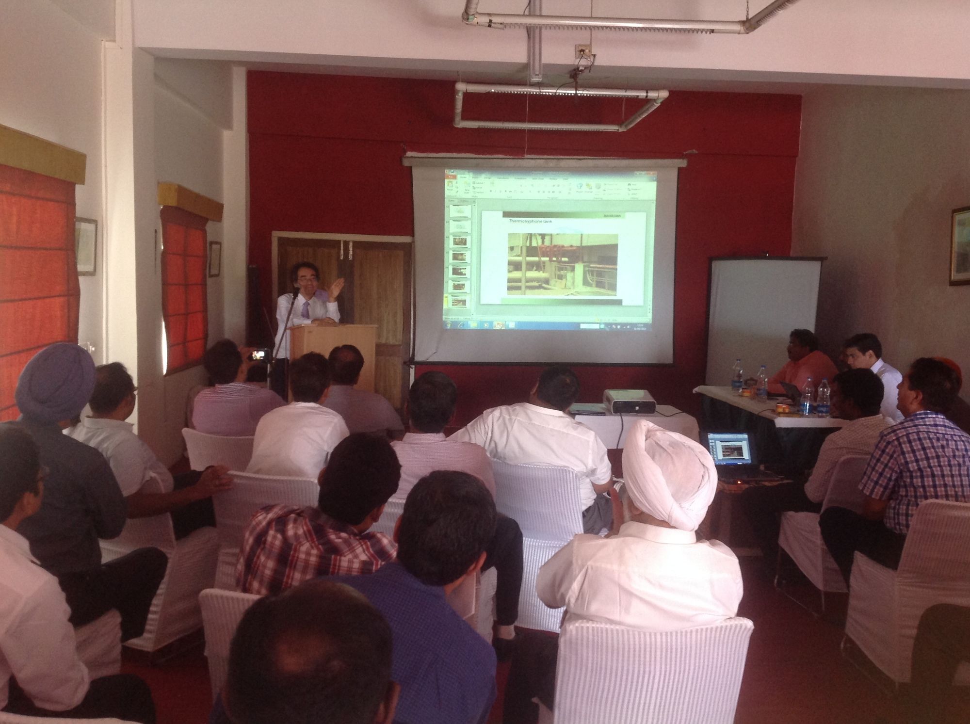 Фото Woodsvilla Resort