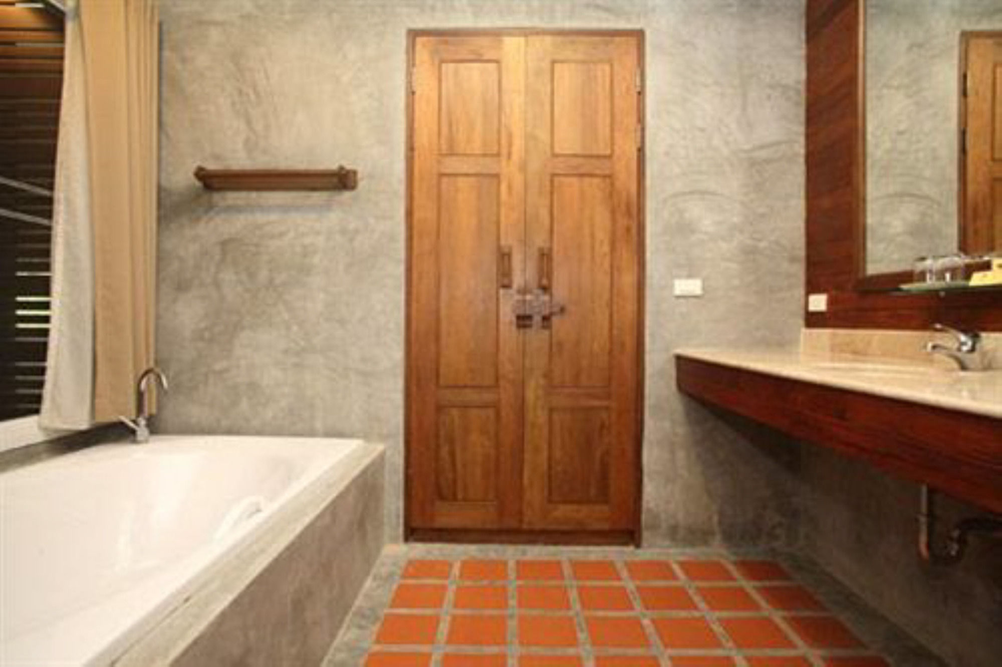 Фото 32994703636