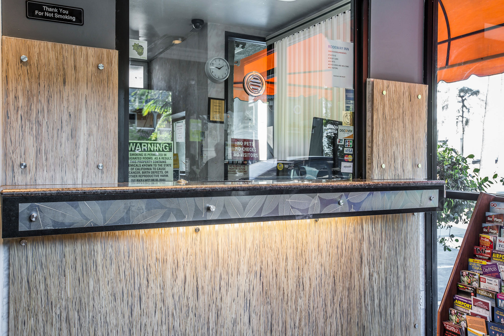 Фото Hotel H Wood